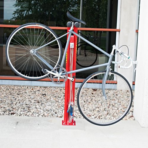Station de réparation de vélos en acier galvanisé - BRS - Madrax - en acier inoxydable / avec kit d'outils / pour espace public
