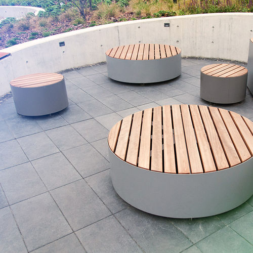 Banc public contemporain - UNIVERSE 02.455 - ZANO Street Furniture - en bois exotique / en épicéa / en inox