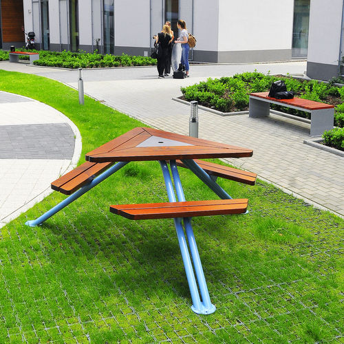 Table de pique-nique contemporaine - MARS 13.500  - ZANO Street Furniture - en bois de feuillus / en pin / en iroko