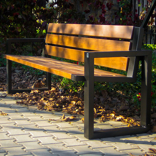 Banc public contemporain - SOFA 02.008 - ZANO Street Furniture - en bois de feuillus / en pin / en épicéa