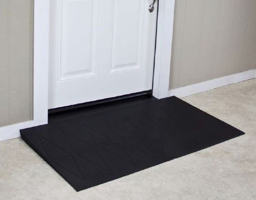 Rampe en caoutchouc recyclé - SAFERESIDENTIAL™ WHEELCHAIR - SafePath Products - pour personnes à mobilité réduite