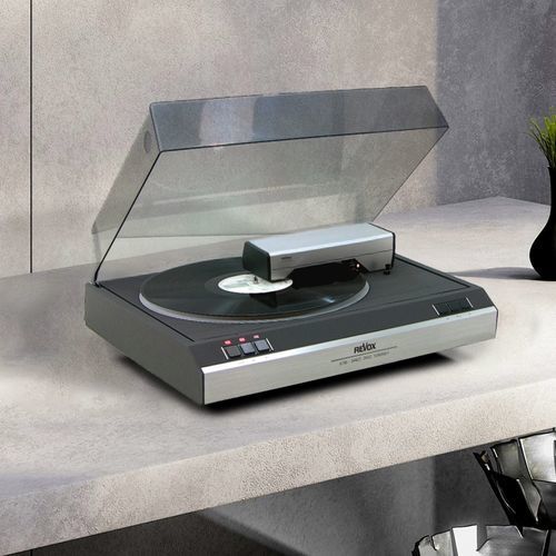 Platine vinyle manuelle - B795 - Revox - par courroie / 33 / avec préamplificateur phono intégré
