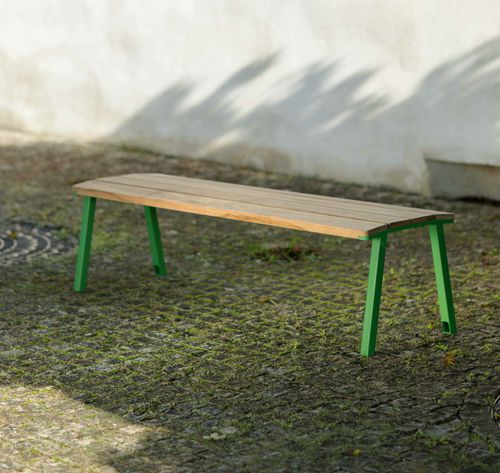Banc public contemporain - E2-111 - egoé - en bois massif / en frêne / en bois huilé