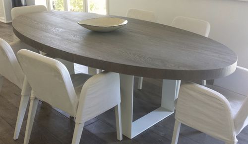 Table à manger contemporaine - HAUTE - CABUY Didier - en chêne / ovale / résidentielle