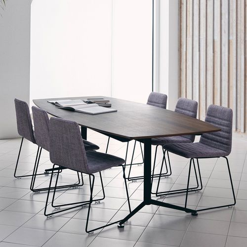 Table de conférence contemporaine - SPINAL - Paustian - en chêne / en stratifié / en métal chromé
