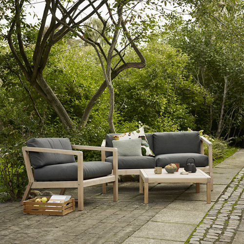 Fauteuil contemporain - SKAGERAK - VIRKELYST - Paustian - en tissu / en teck / avec coussin amovible