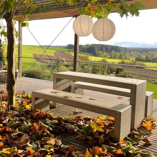 Ensemble table et bancs contemporain - Sitzgruppe Pontis - CO33 - en béton / de jardin / sur mesure
