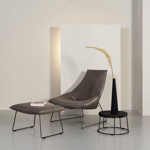 Chauffeuse contemporaine - Beal - Jess - en cuir / en acier / avec repose-pieds