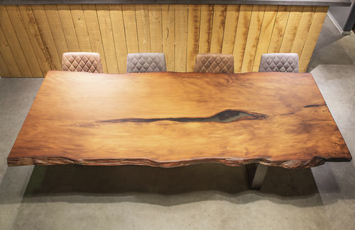 Table à manger contemporaine - KAURI - Unik - en bois massif / en bois laqué / en bois tropical