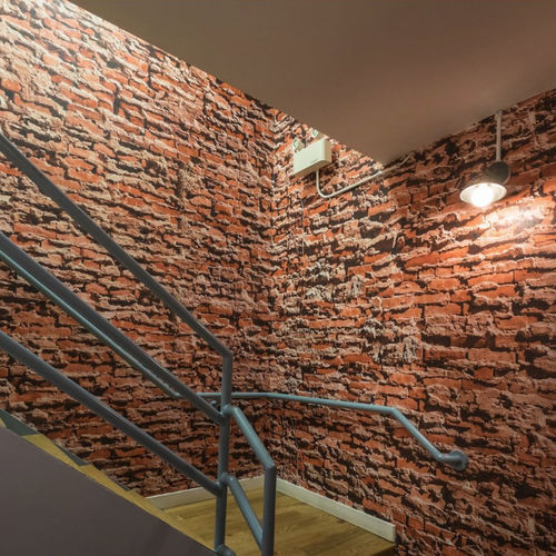 Papier peint contemporain - SOHO BRICK WALL - FLAVOR PAPER - en vinyle / motif urbain / aspect brique