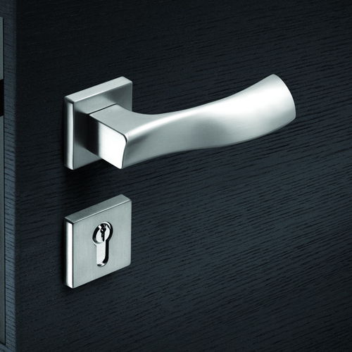 Poignée pour porte - LIVA - CEBI AS - en métal / contemporaine