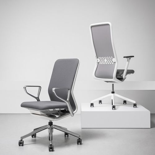 Chaise de bureau contemporaine - YOUTEAM - Nowy Styl - d'intérieur / en résille / en cuir
