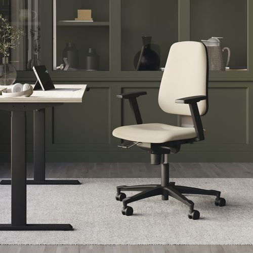 Chaise de bureau contemporaine - SEGLA - Nowy Styl - d'intérieur / en tissu / avec piètement en métal