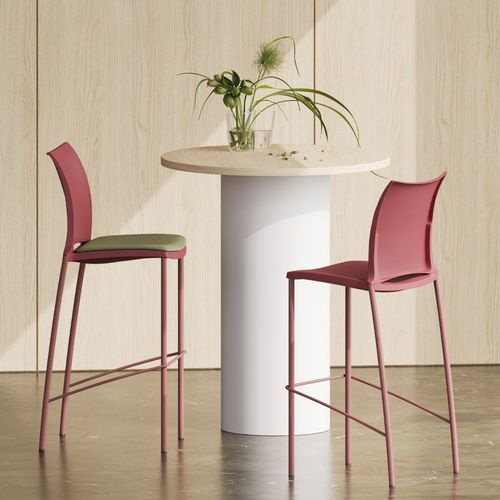 Tabouret de bar contemporain - &iexcl;HOLA! - Nowy Styl - en tissu / avec piètement en métal / 4 pieds