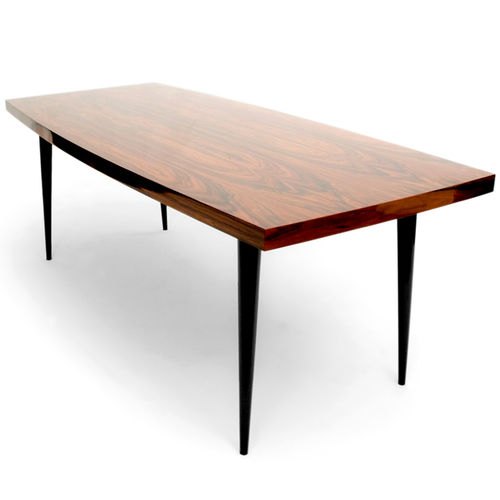 Table contemporaine - BONNIE - Larforma - en MDF / en contreplaqué / avec piètement en hêtre