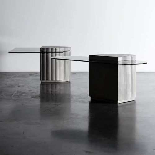 Table basse contemporaine - STRUT  - Lyon Béton - en verre / en béton fibré / avec piètement en béton fibré