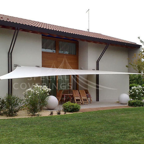 Voile d'ombrage résistante aux UV - A Tre Alban Coverings S.r.l. - sur mesure / résistante au vent / triangulaire