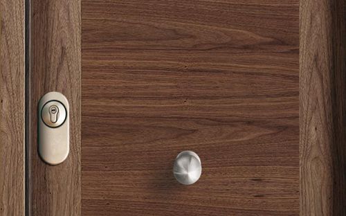 Porte d'intérieur - H MODEL  - NORMA DOORS - en noyer / battante / pleine
