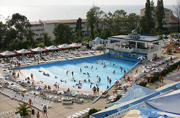 Piscine à vagues - BELLAGIO GROUP - d'extérieur / publique / enterrée