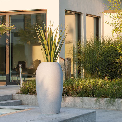 Pot de jardin en polyéthylène rotomoulé - STORUS V - Degardo GmbH - rond / lumineux / résidentiel