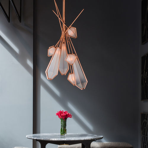 Suspension - HARLOW DRIED FLOWERS - Gabriel Scott - en métal / en verre soufflé / en albâtre
