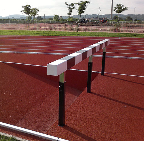 Haie de rivière de steeple - A.09.50 - LAUSIN Y VICENTE S.L. - certifiée World Athletics