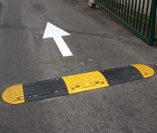 Ralentisseur pour espaces publics - TTS