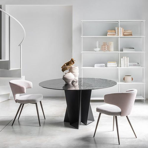 Chaise contemporaine - OLIMPE - pezzani home collection - d'intérieur / en tissu / en cuir