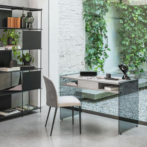 Bureau sur pied - SPACE - pezzani home collection - contemporain / en stratifié / droit