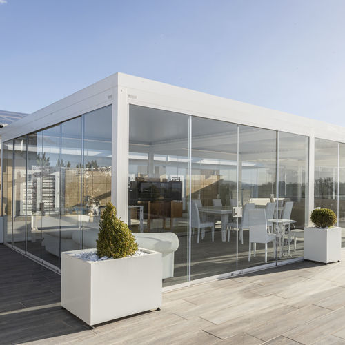 Pergola autoportante - Delta Overlap - en aluminium / en verre / à lames orientables