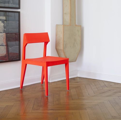Chaise contemporaine - SCHULZ - OBJEKTE UNSERER TAGE - d'intérieur / en frêne / résidentielle