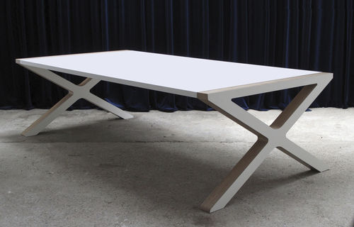 Table à manger contemporaine - X - RKNL - en contreplaqué / en HPL / rectangulaire