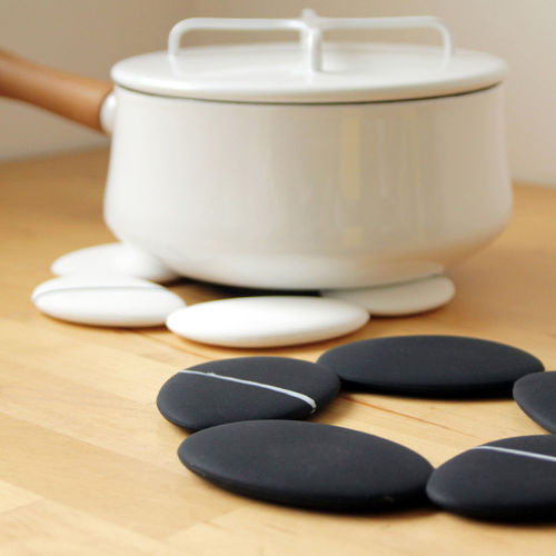 Dessous de plat en silicone - PEBBLE - TOAST - autres formes