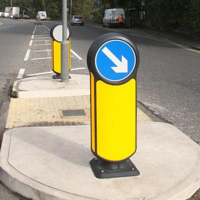 Borne de protection - REBOUND SIGNMASTER™ - Glasdon Group Limited - flexible / en plastique / haute