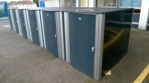 Abri vélo sécurisé - MODUS™ - Glasdon Group Limited - en acier / pour espace public / pour les zones urbaines