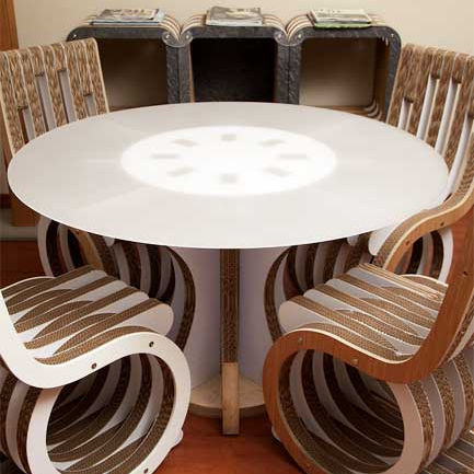 Table à manger design original - 7GIORNI - Lessmore - en verre / en méthacrylate / avec piètement en carton