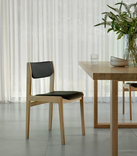 Chaise de salle à manger design scandinave - PORTER - take me HOME. - d'intérieur / en bois massif / en chêne