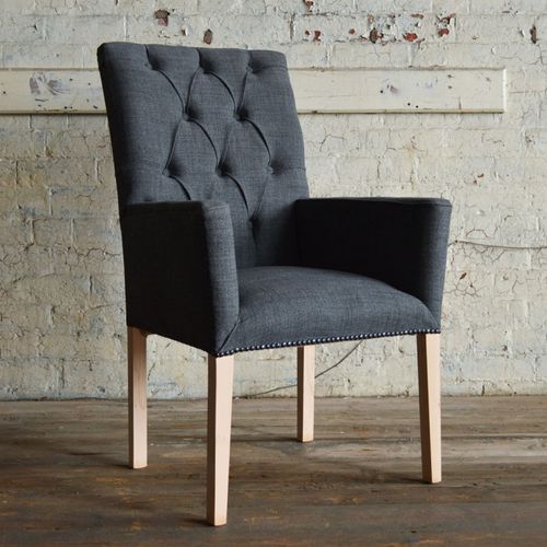 Chaise de salle à manger chesterfield - LUDLOW - Abode Sofas - d'intérieur / en laine / avec piètement en bois