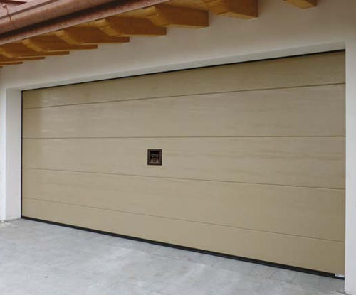 Porte de garage sectionnelle - Bahia - SILVELOX GROUP SPA - en acier galvanisé / automatique / manuelle