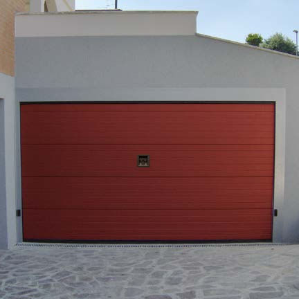Porte de garage sectionnelle - Paranà - SILVELOX GROUP SPA - en acier galvanisé / automatique / manuelle