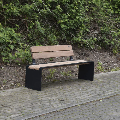 Banc public contemporain - BEND - CROSO FRANCE - en bois exotique / en acier galvanisé / avec dossier