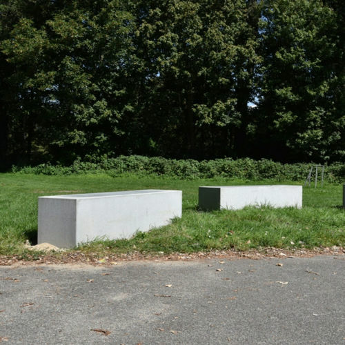 Banc public contemporain - GRID - Elément 2 - CROSO FRANCE - en béton / sans dossier / sans accoudoirs