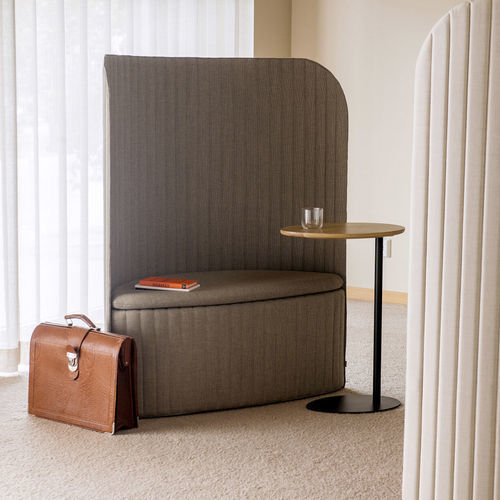 Fauteuil visiteur contemporain - Focus Pod Soft - ZilenZio - en tissu / en contreplaqué / avec dossier haut