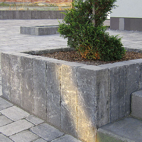 Bordure de jardin - RUSTIQUE - Heinrich & Boch - en béton / linéaire