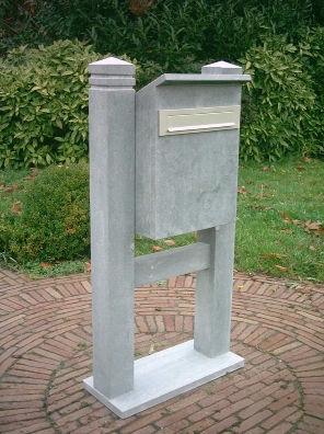 Boîte aux lettres sur pied - VENICE - HAZOTTE - individuelle