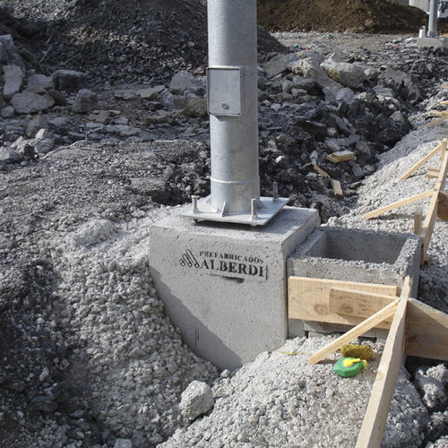 Pied de poteau préfabriqué - Prefabricados Alberdi - en béton armé