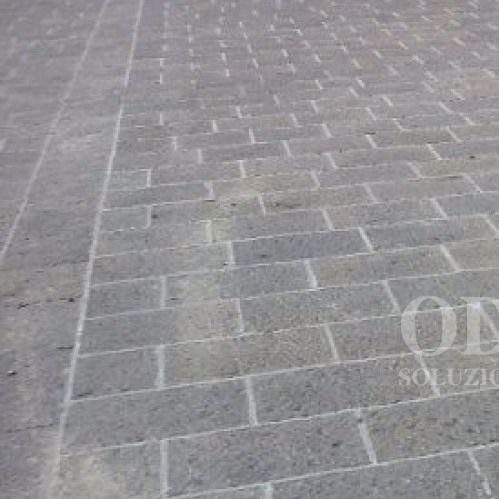 Pavé en basalte - GEA'S. - ODORIZZI soluzioni in pietra - d'extérieur / antidérapant
