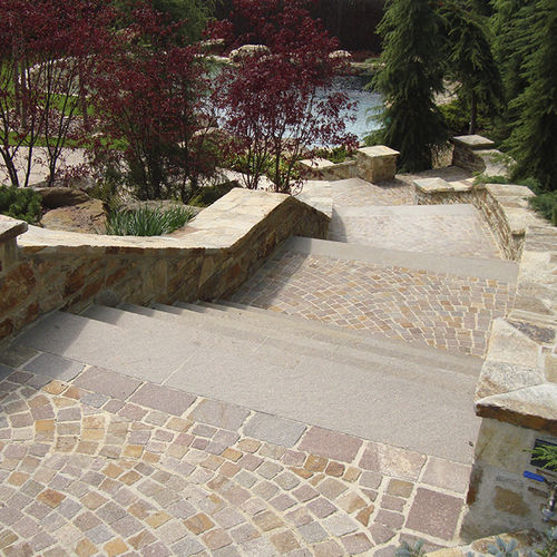 Pavé en pierre naturelle - PORFIDO, PIETRA NATURALE - ODORIZZI soluzioni in pietra - en porphyre / d'extérieur / antidérapant