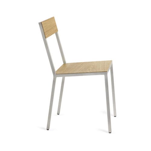 Chaise contemporaine - v9021001 - valerie_objects - d'intérieur / en chêne / avec piètement en aluminium