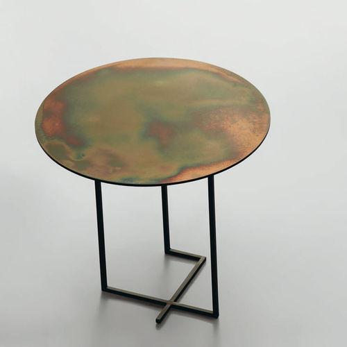 Table d'appoint contemporaine - URUSHI - da - en métal / ronde / résidentielle